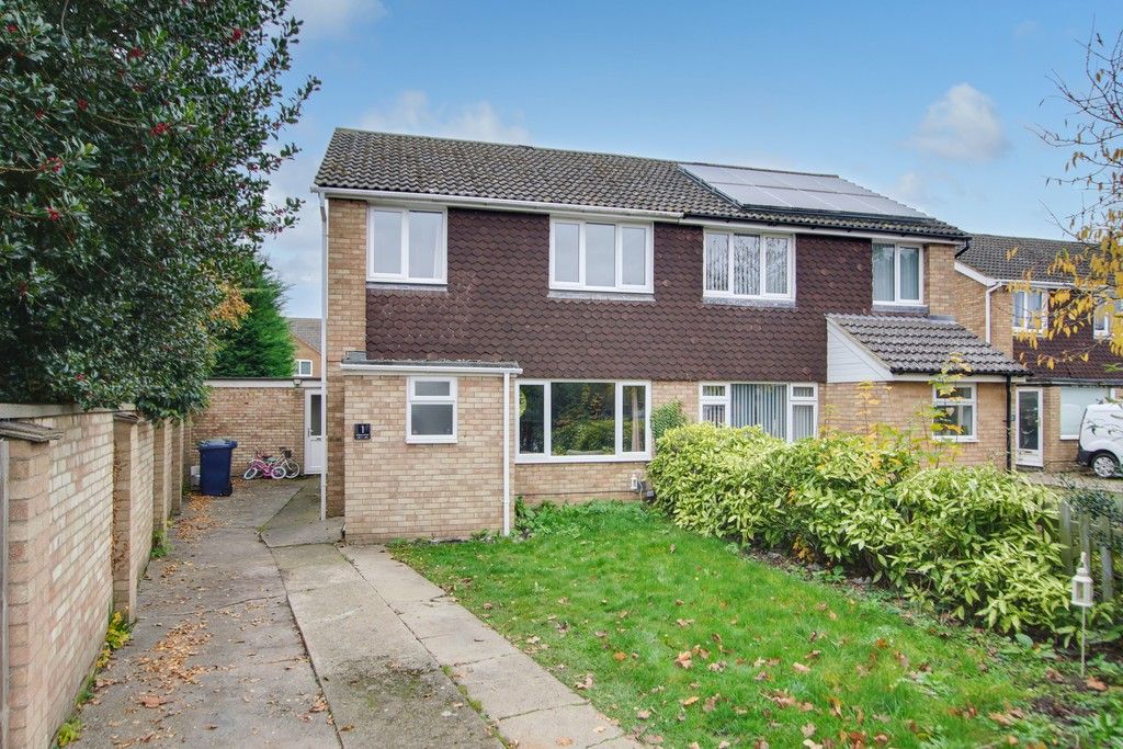 Hayling Avenue, Little Paxton, St. Neots, PE19 6HG