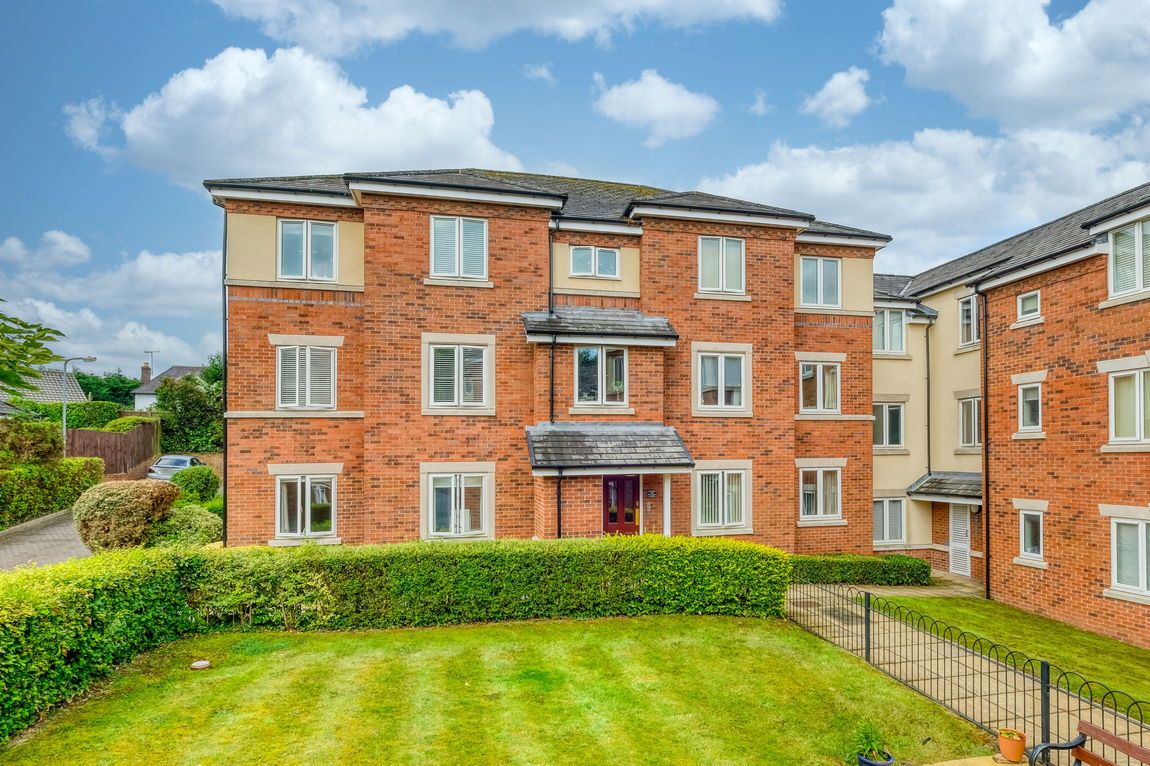 Stratford Gardens, Bromsgrove, B60 1EU