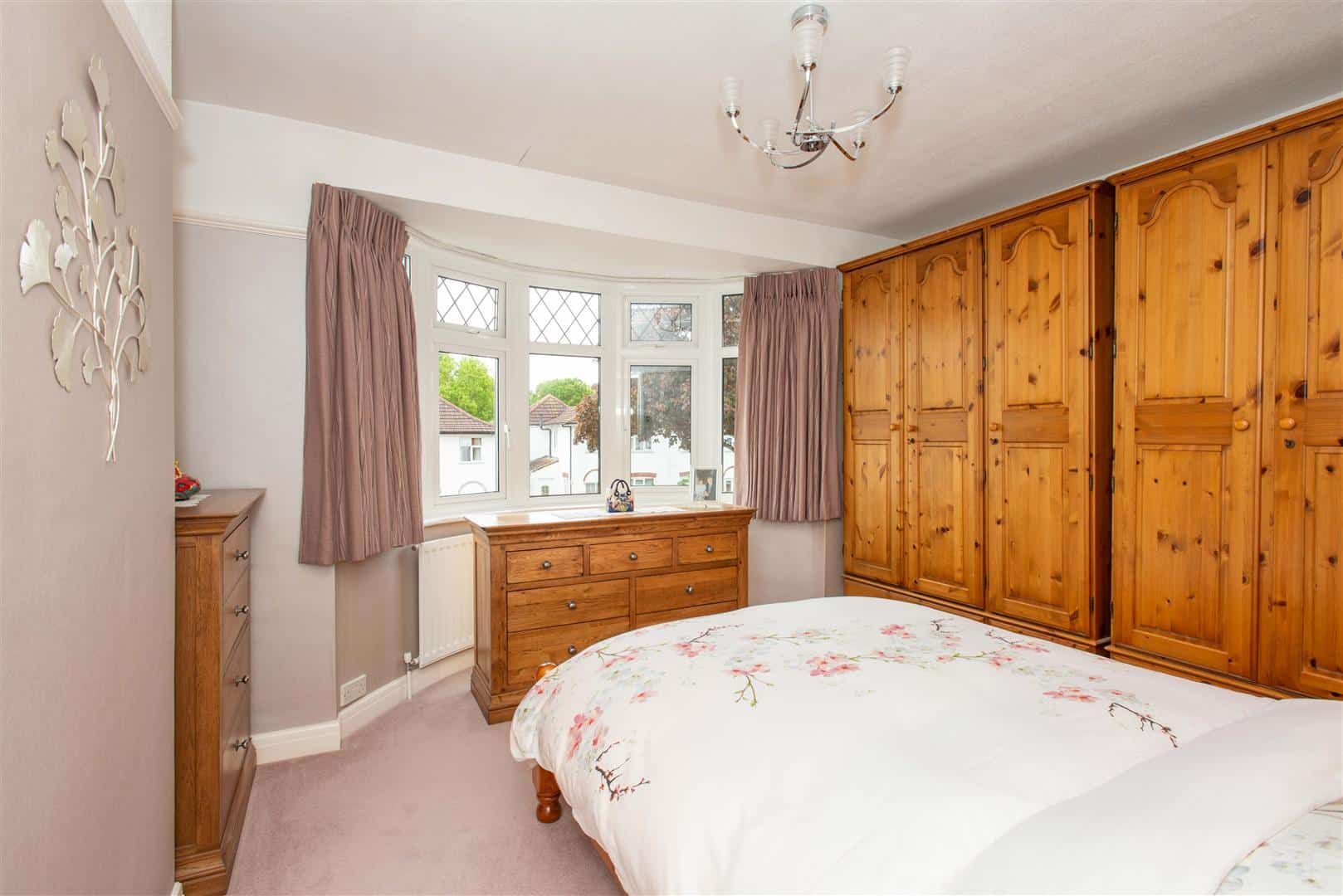 2 bed semidetached house for sale in Crescent Drive, Petts Wood