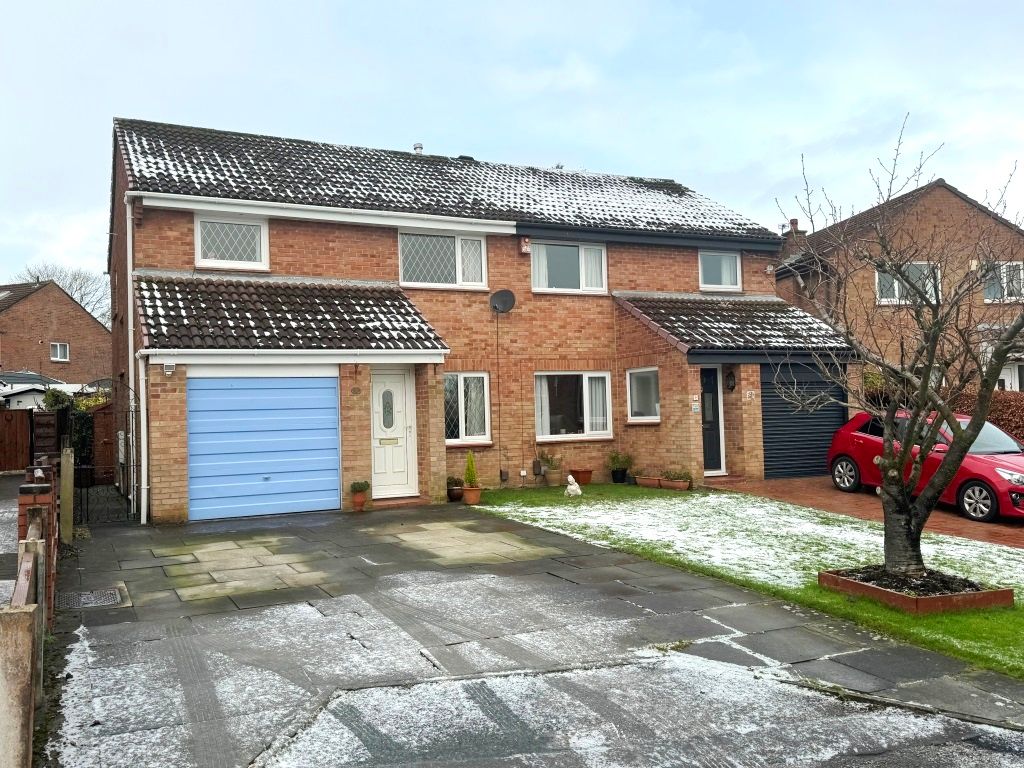 Honiton Grove, Radcliffe, M26