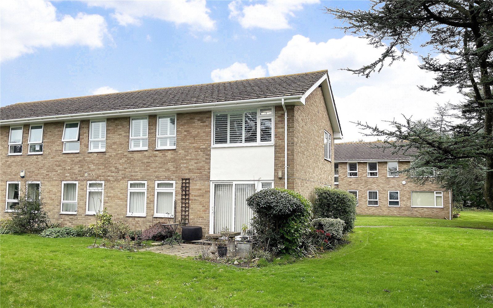 Waterford Place, Highcliffe, Christchurch, Dorset, BH23 5HY