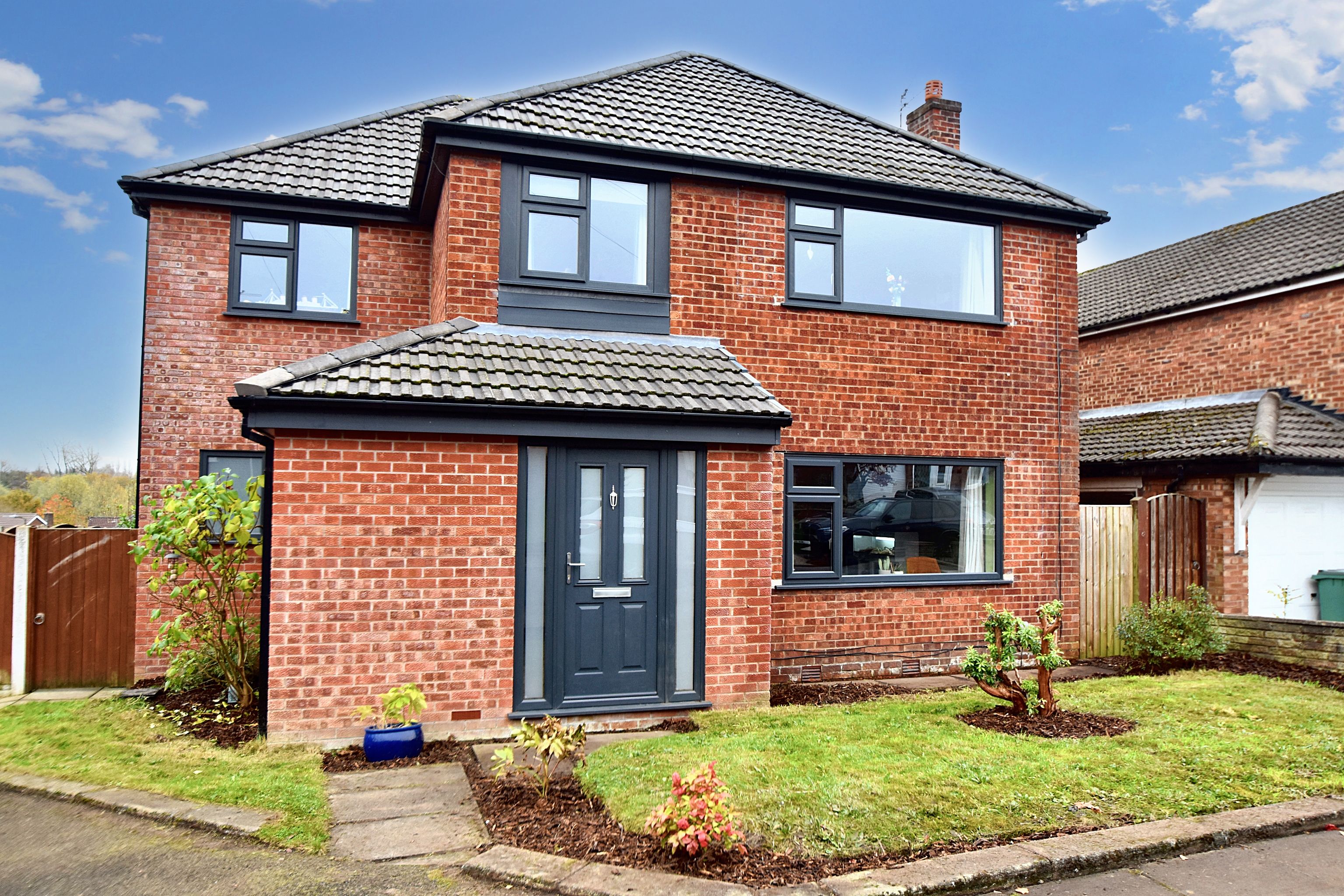 Burndale Drive, Bury, BL9