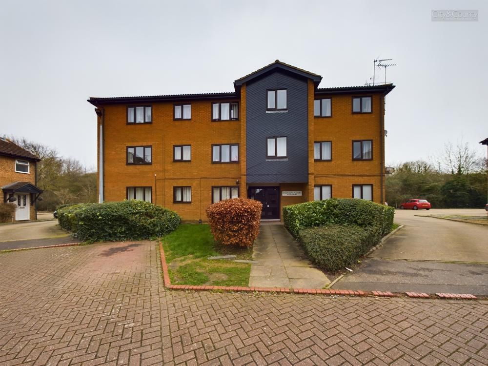 Hadrians Court, Peterborough, PE2 8NJ