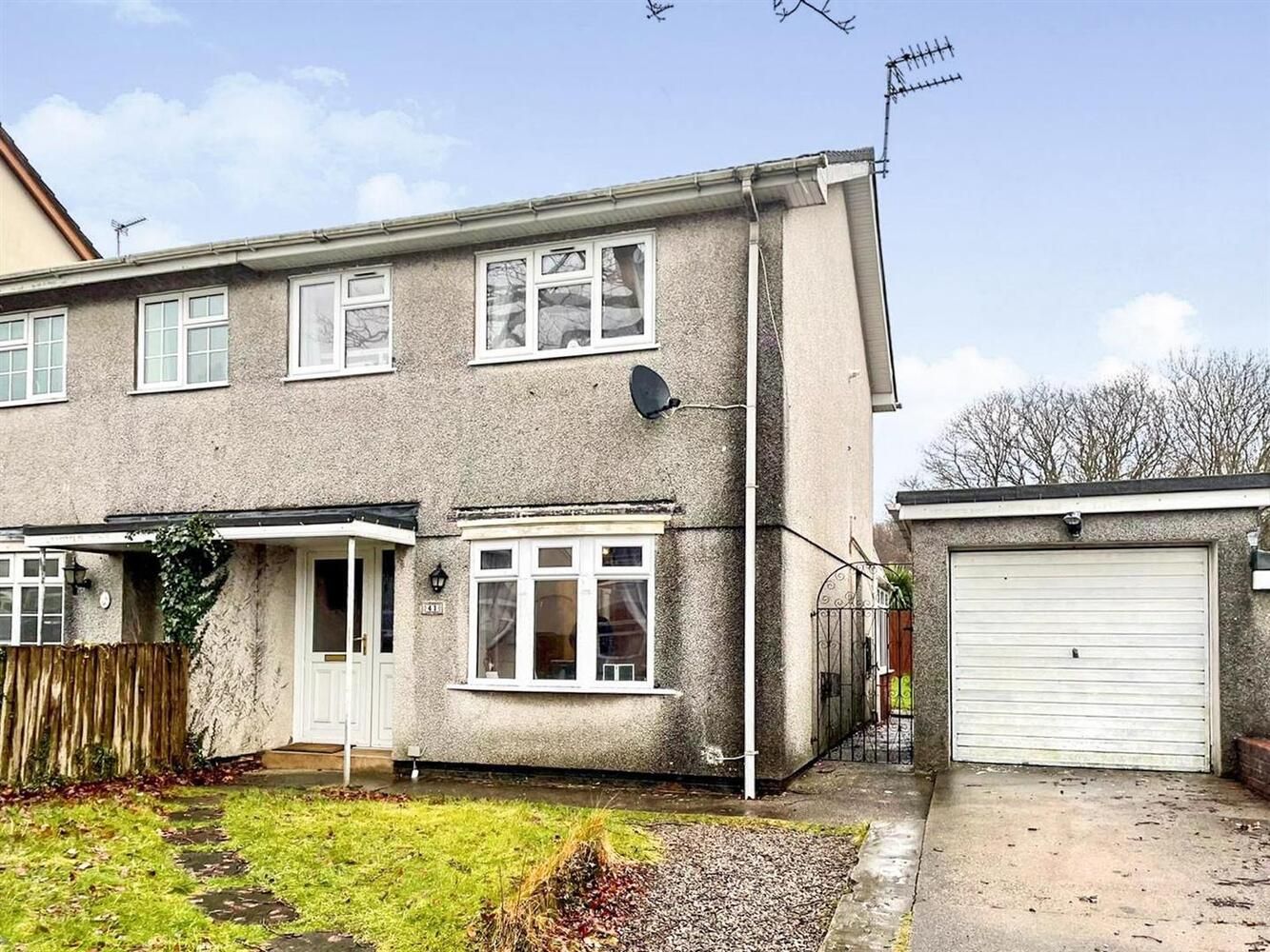 , Mervyn Way, Pencoed, Bridgend