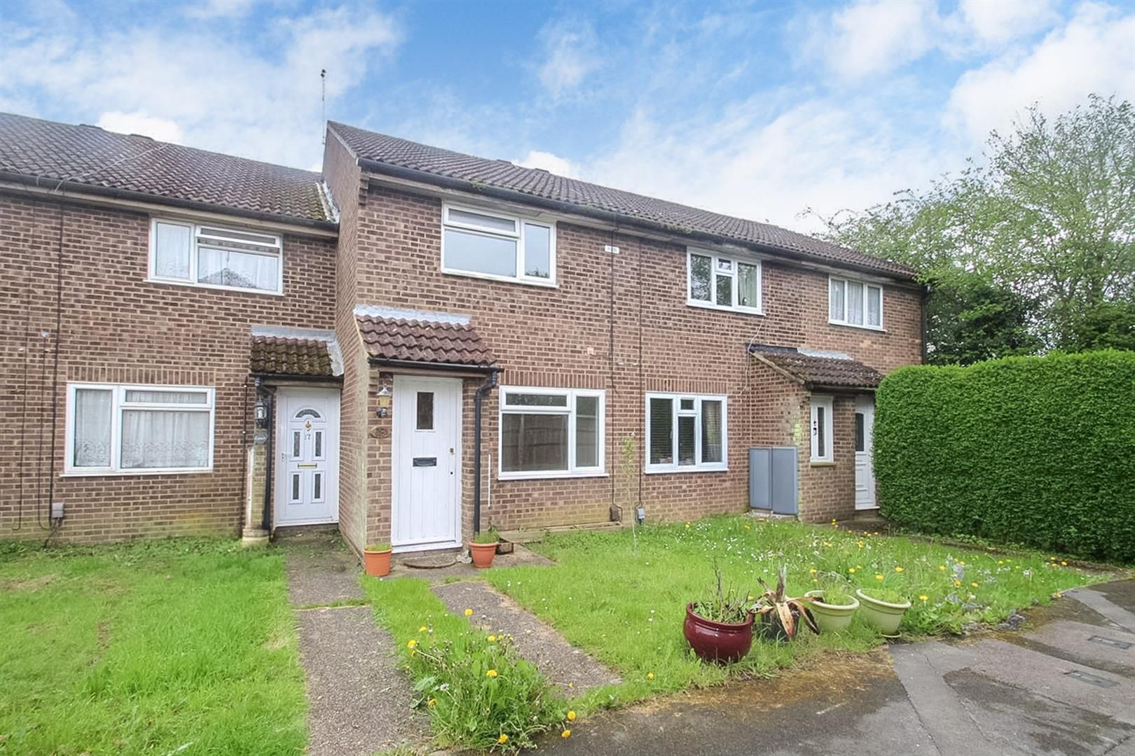 Isenburg Way, Hemel Hempstead, Herts, HP2 6NQ