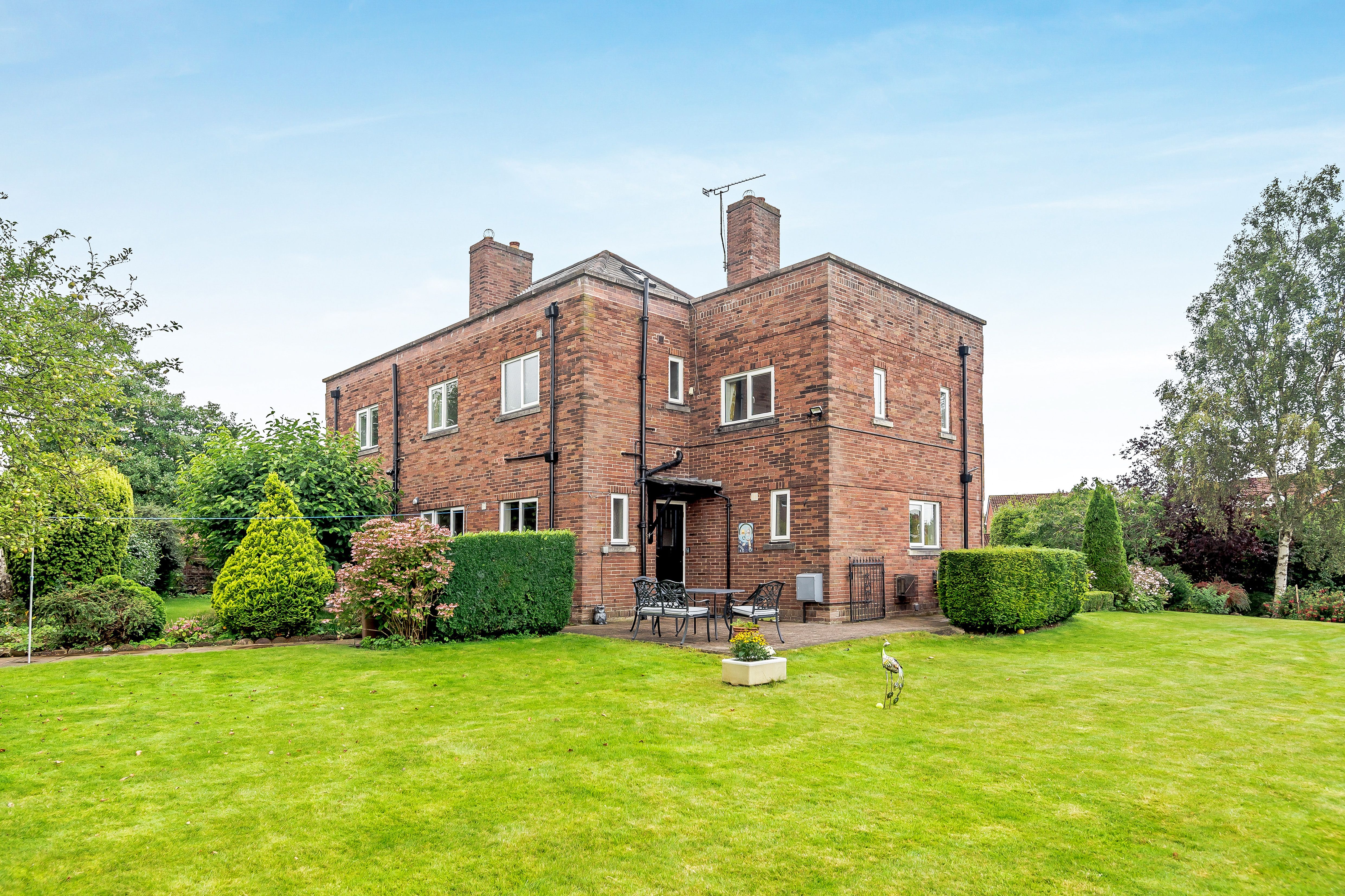 Upper Aston Hall Lane, Hawarden, CH5