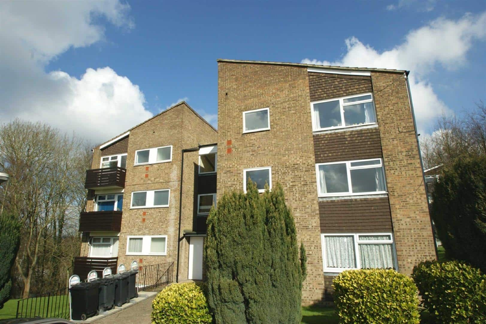 Oakcroft Court, Fern Drive, Hemel Hempstead, Herts, HP3 9EU