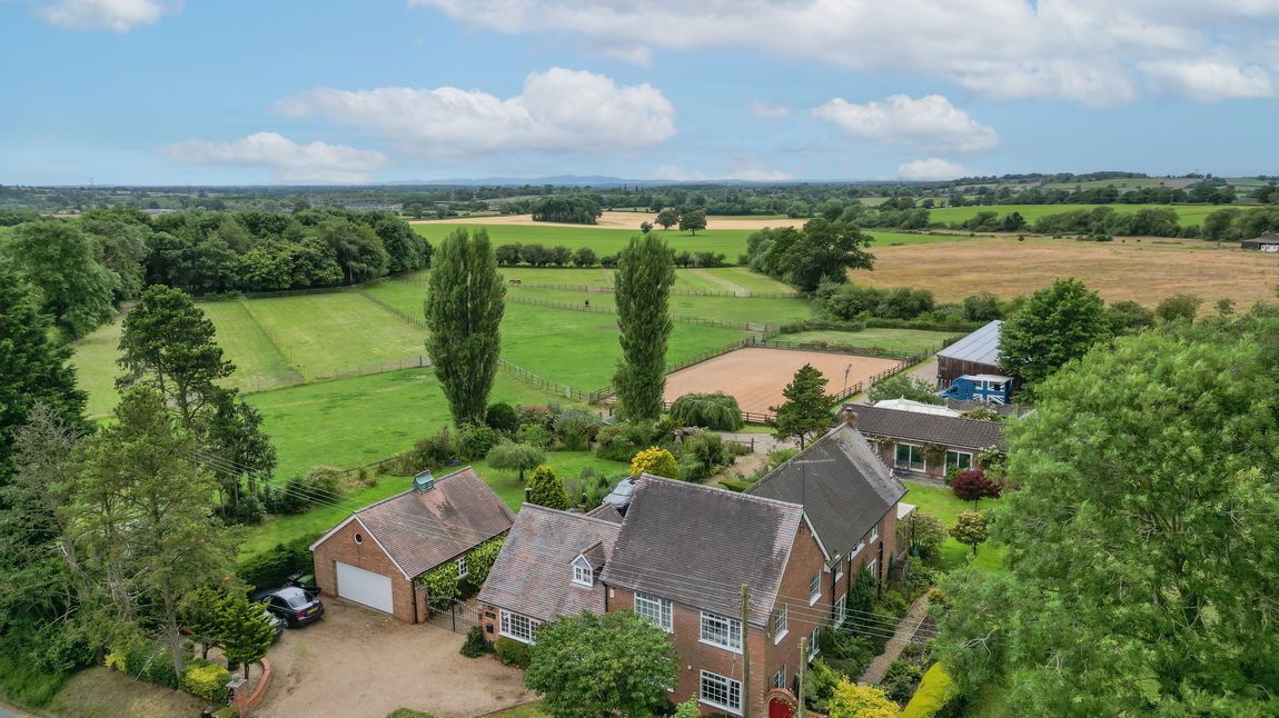 Astwood Lane, Astwood Bank, Redditch, B96 6HA