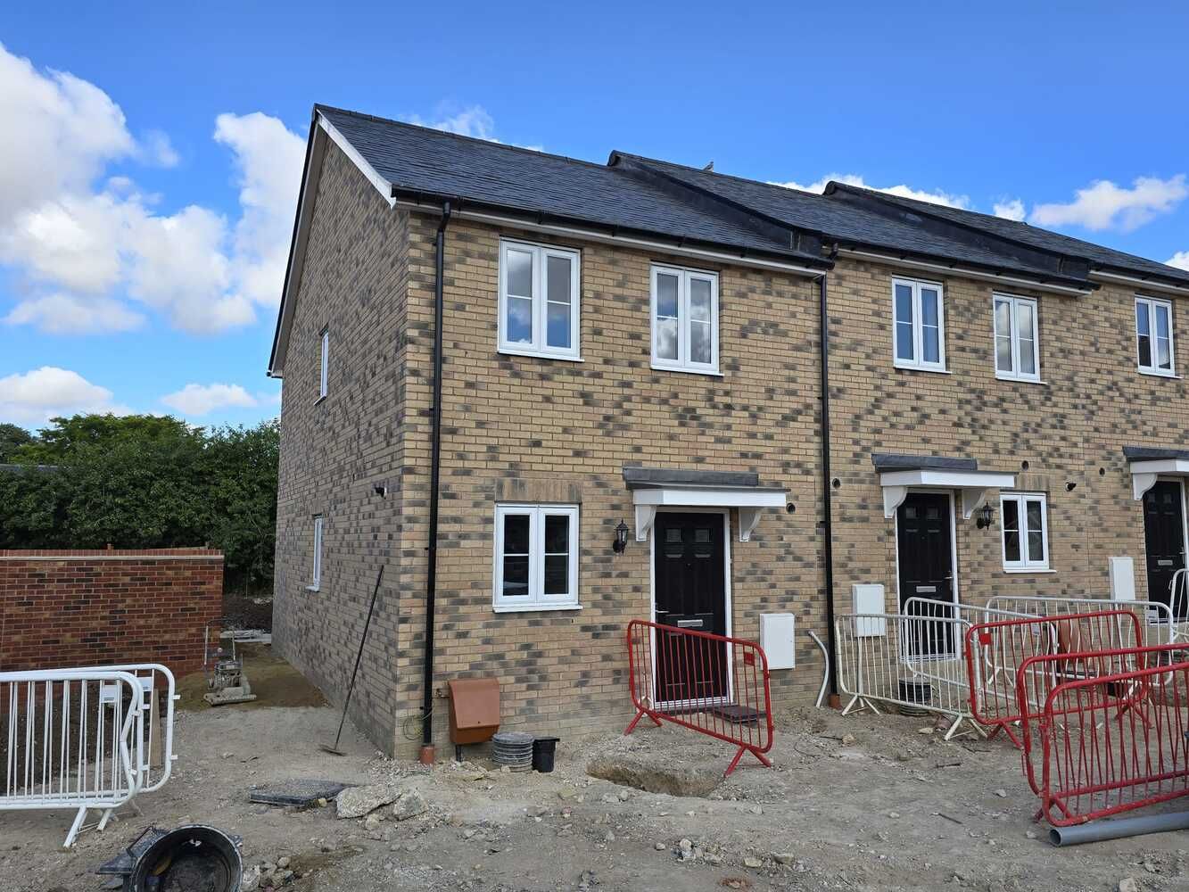 3 Otter Burn, Linton, Cambridgeshire, CB21 4AT