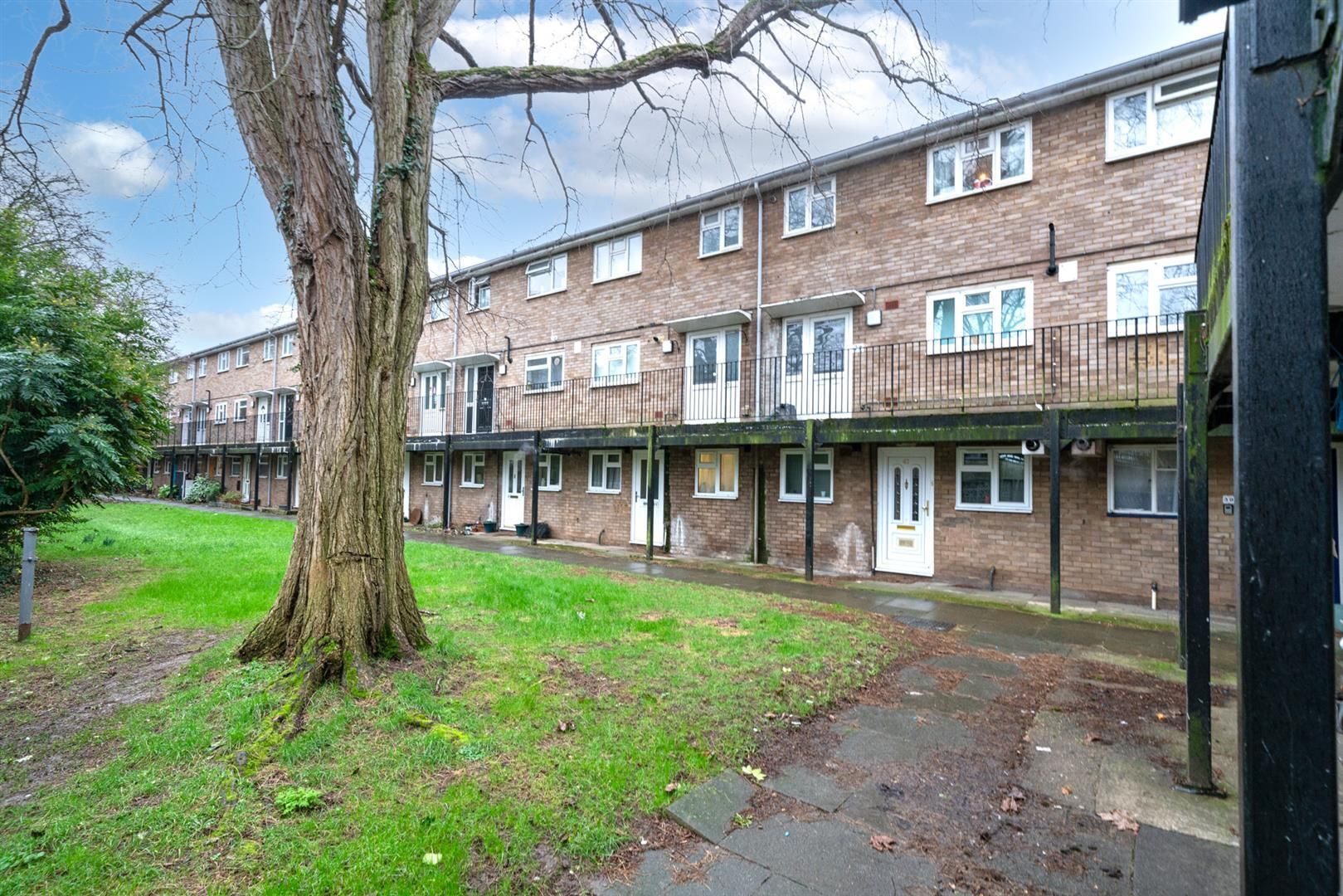 Figtree Hill, Hemel Hempstead, Herts, HP2 5HG