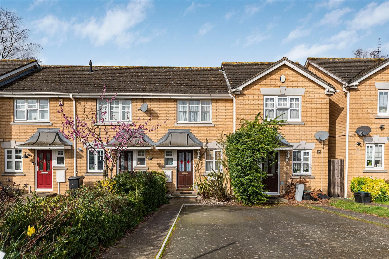 Furzehill Square, St. Mary Cray, Orpington, BR5 3SN