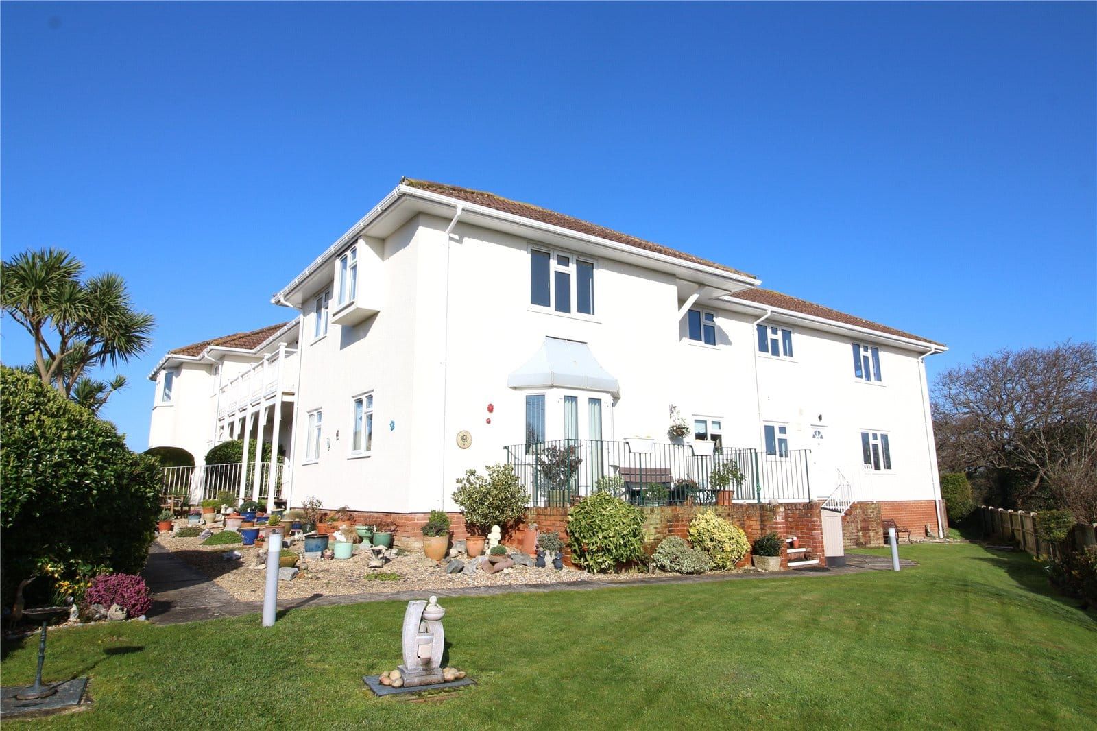 Aldbury Court, Grove Road, Barton On Sea, Hampshire, BH25 7DJ