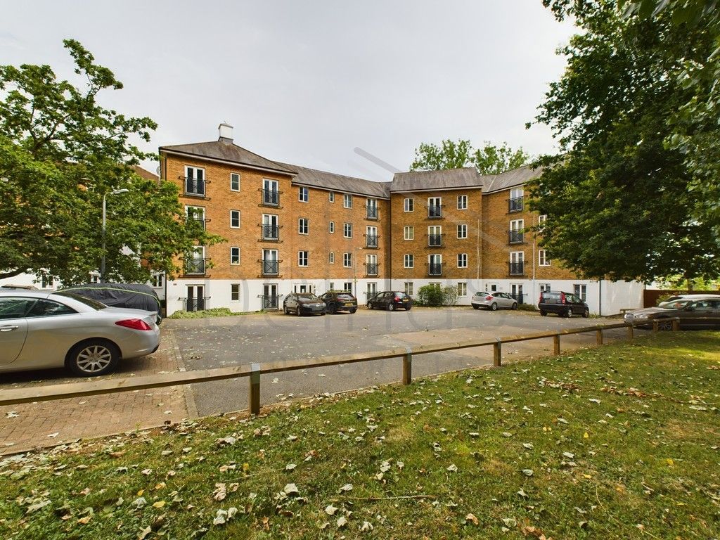 Bradford Drive, Colchester, Essex, CO4 5ZA