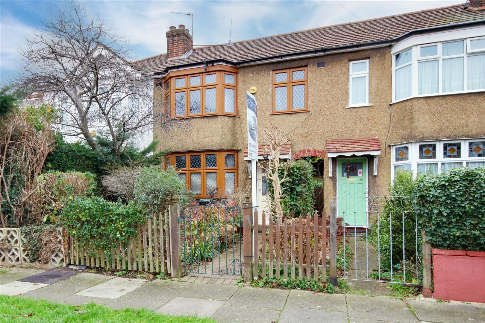 Sandringham Close, Enfield, EN1 3JH