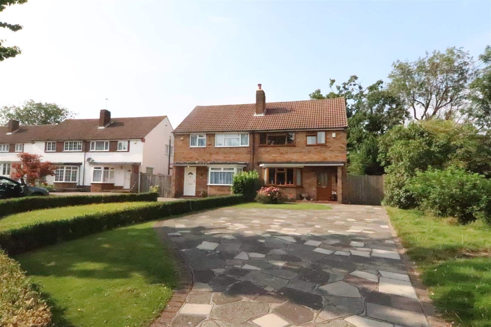 Woodley Road, Orpington, Kent, BR6 9BN