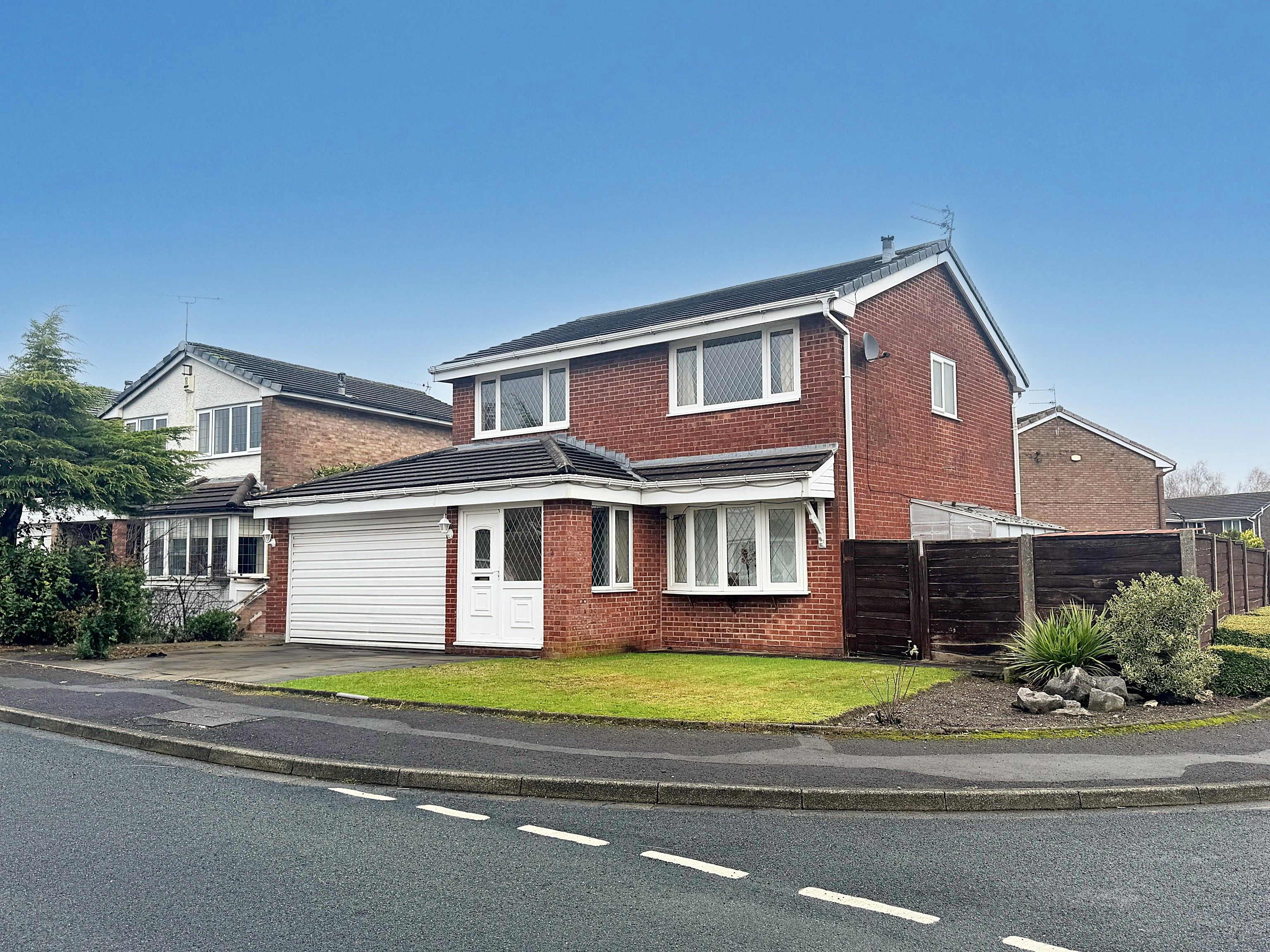 Holbeach Close, Brandlesholme, Bury, BL8