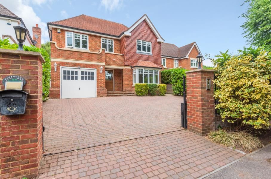 Northcroft Close, Englefield Green, TW20 0DY