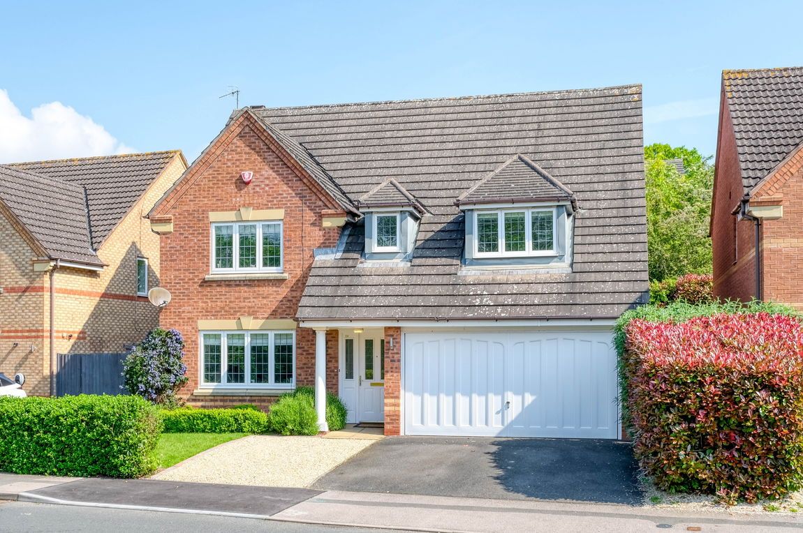 Royal Worcester Crescent, The Oakalls, Bromsgrove, B60 2TR