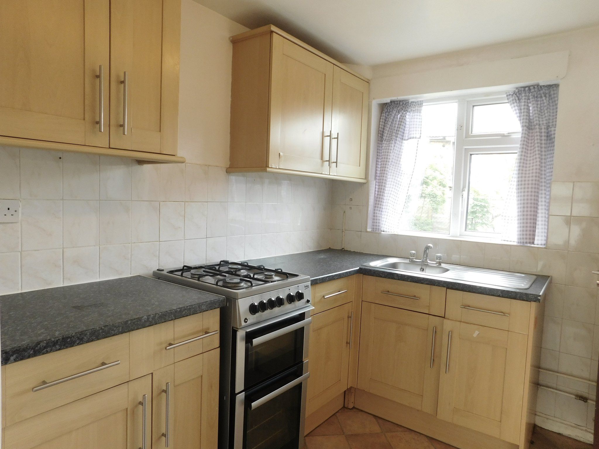 Bangor Close, Northolt, Greater London, UB5 4HD