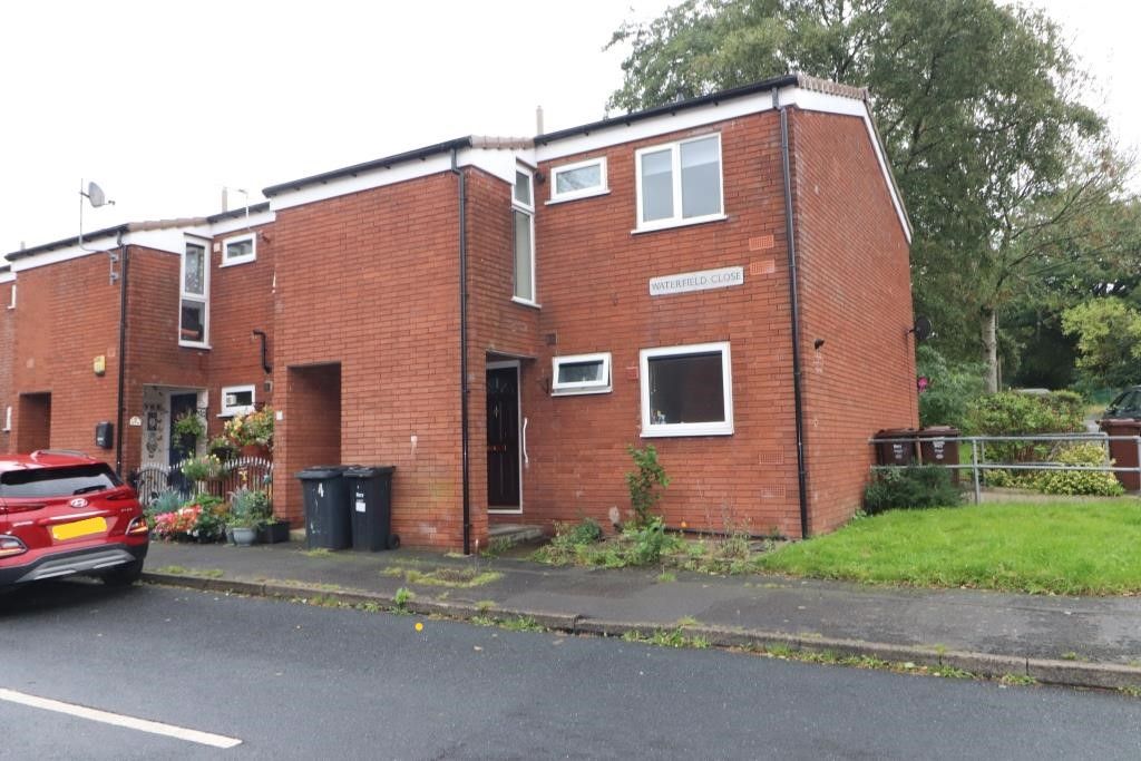 Waterfield Close, Bury, BL9