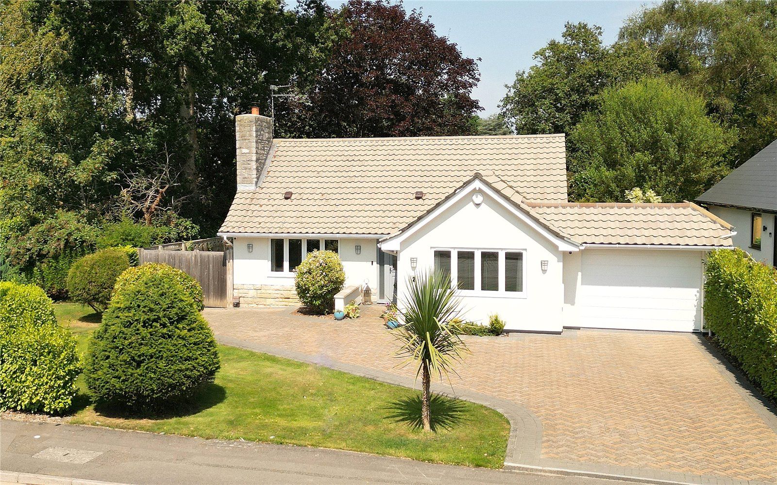 Braemar Drive, Highcliffe, Christchurch, Dorset, BH23 5NR