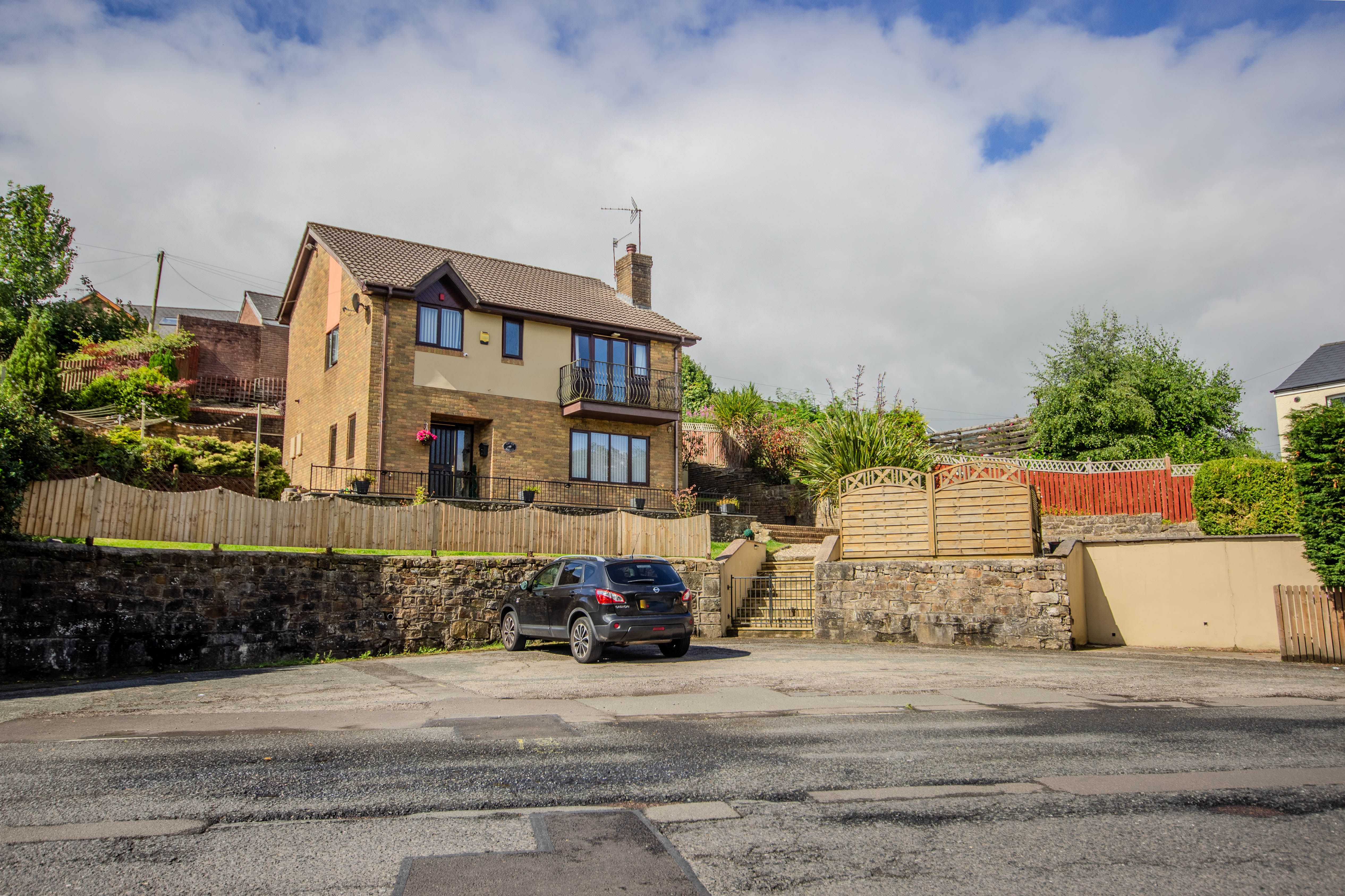 Court House Pentwyn Road, Abersychan, Pontypool, Pontypool, NP4 7TT