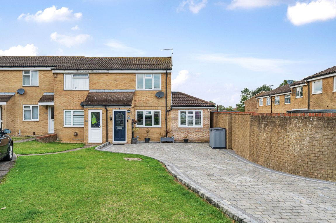 Hanway, Gillingham, Rainham, Kent, ME8 6AL