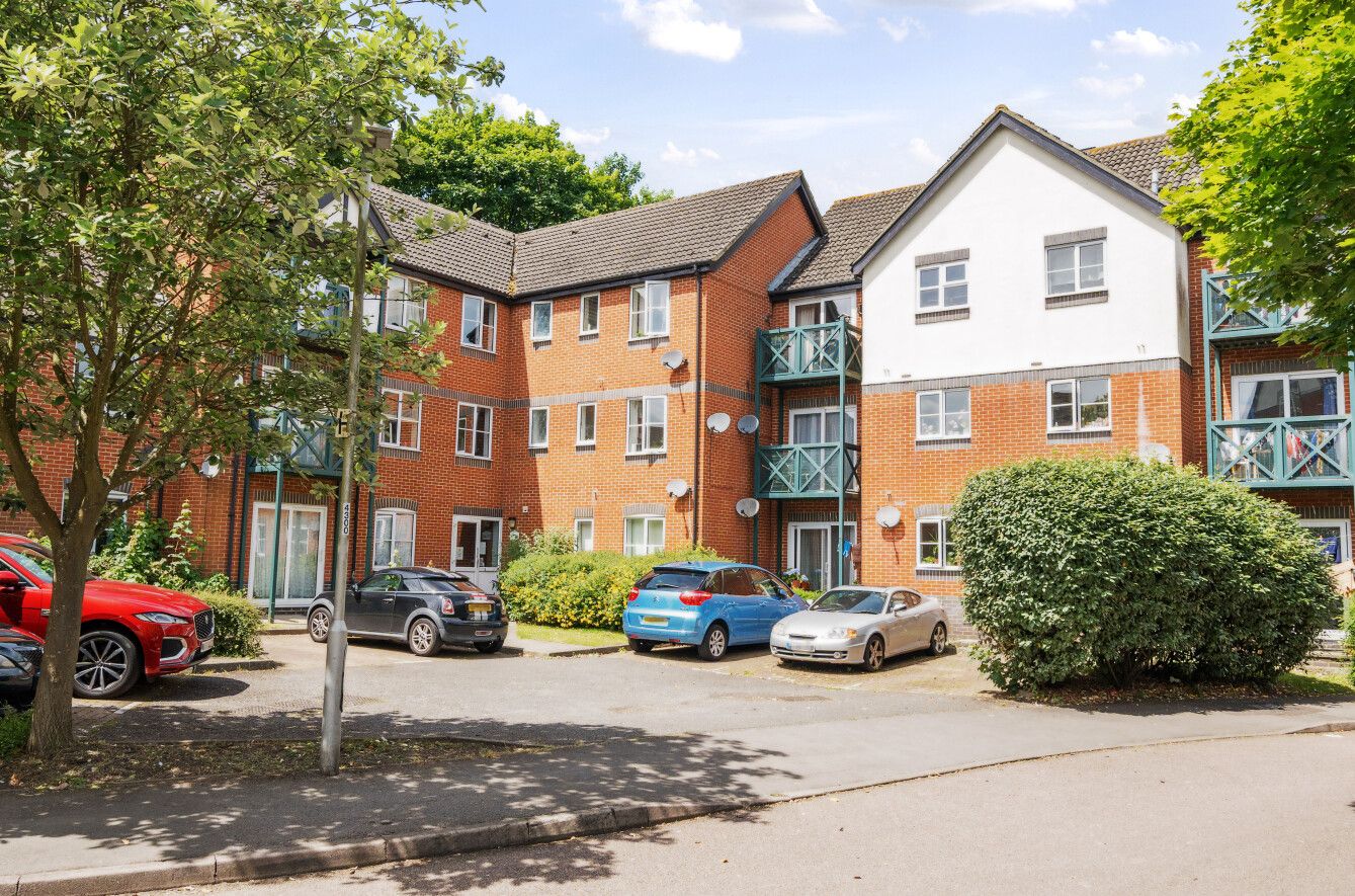 Admirals Court, Rose Kiln Lane, Reading, RG1