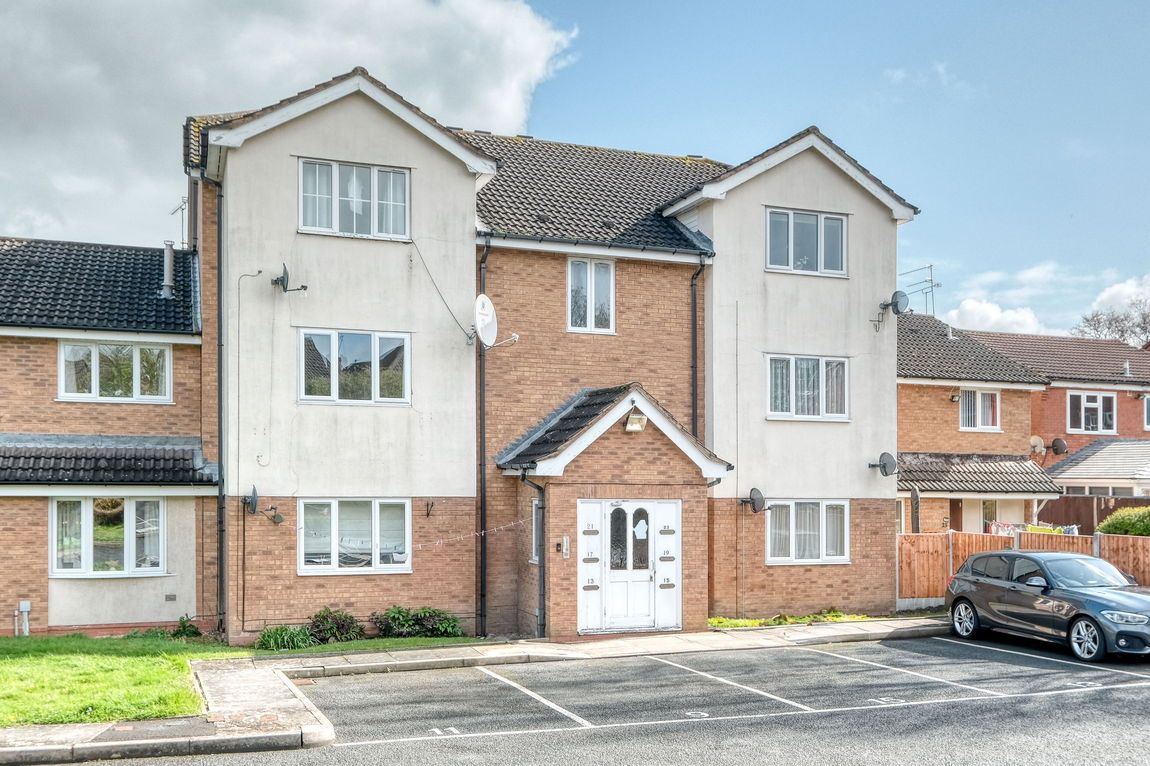 Water Croft, Long Meadow, Worcester, WR4 0HR