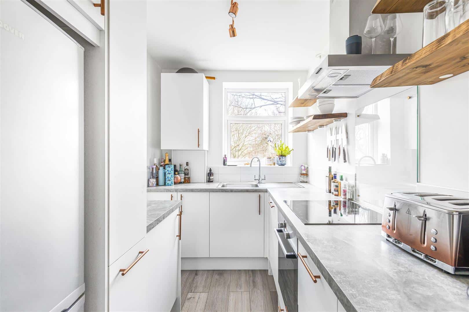 2 bed flat for sale in Rosemary Gardens, East Sheen, SW14 James Anderson