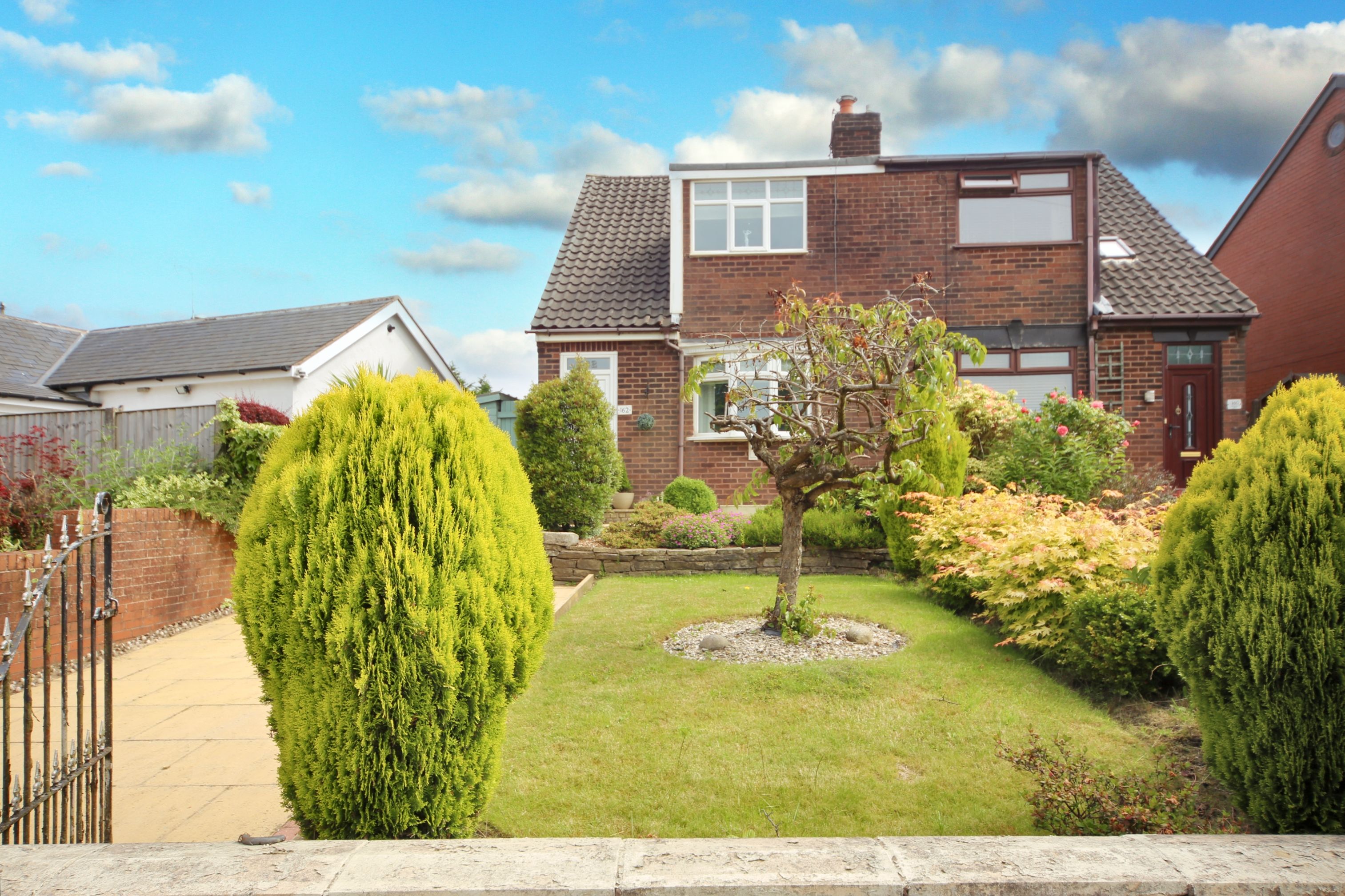 Almond Brook Road, Standish, Wigan, Wigan, WN6 0ST