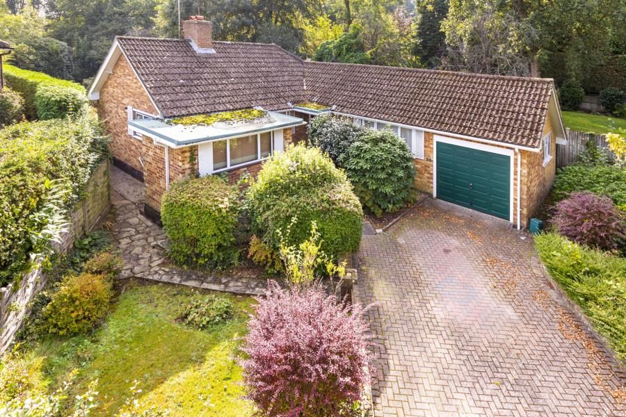 Oak Tree Close, Virginia Water, Surrey, GU25 4JF