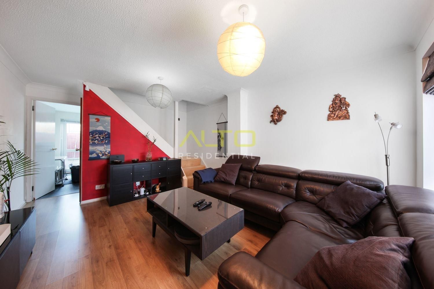 Almond Avenue, London, W5 4YD