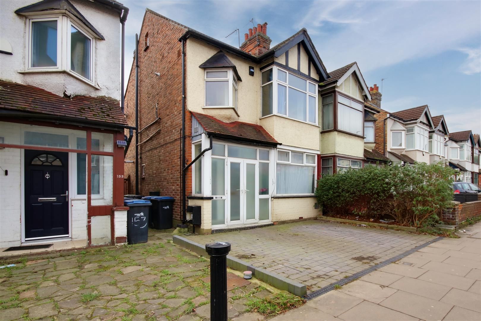 Southbury Road, Enfield, EN1 1QP