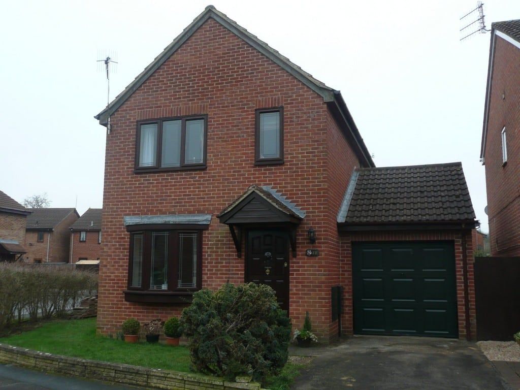 Coriander Way, Woodhall Park, Swindon, Wiltshire, SN2 2RZ