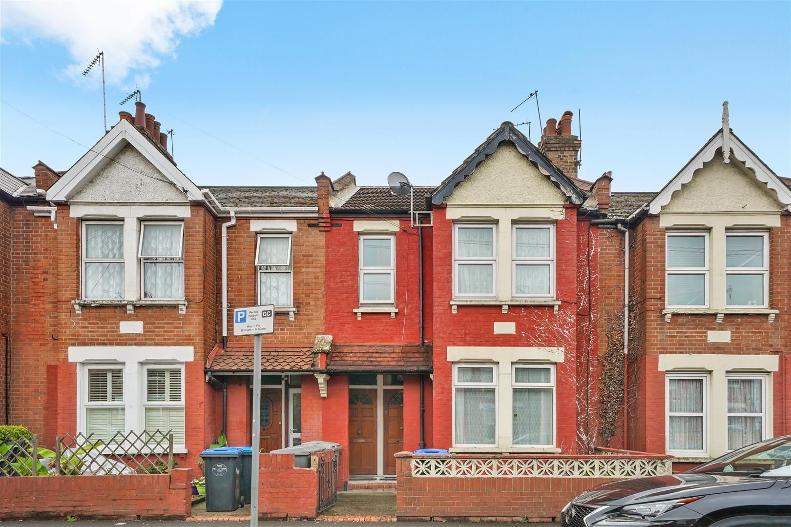 Deacon Road, Willesden, London, NW2 5NN