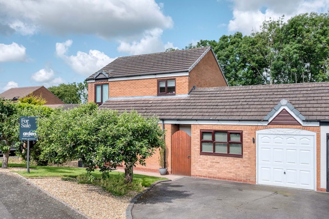 Brookfield Close, Hunt End, Redditch, B97 5LL