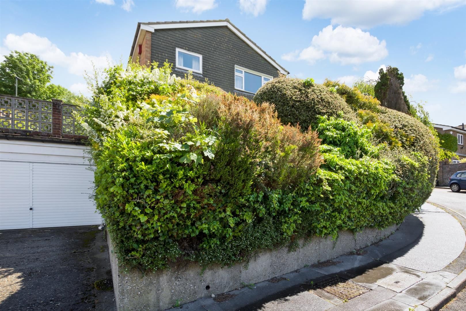 4 bed detached house for sale in Runciman Close, Pratts Bottom Edmund