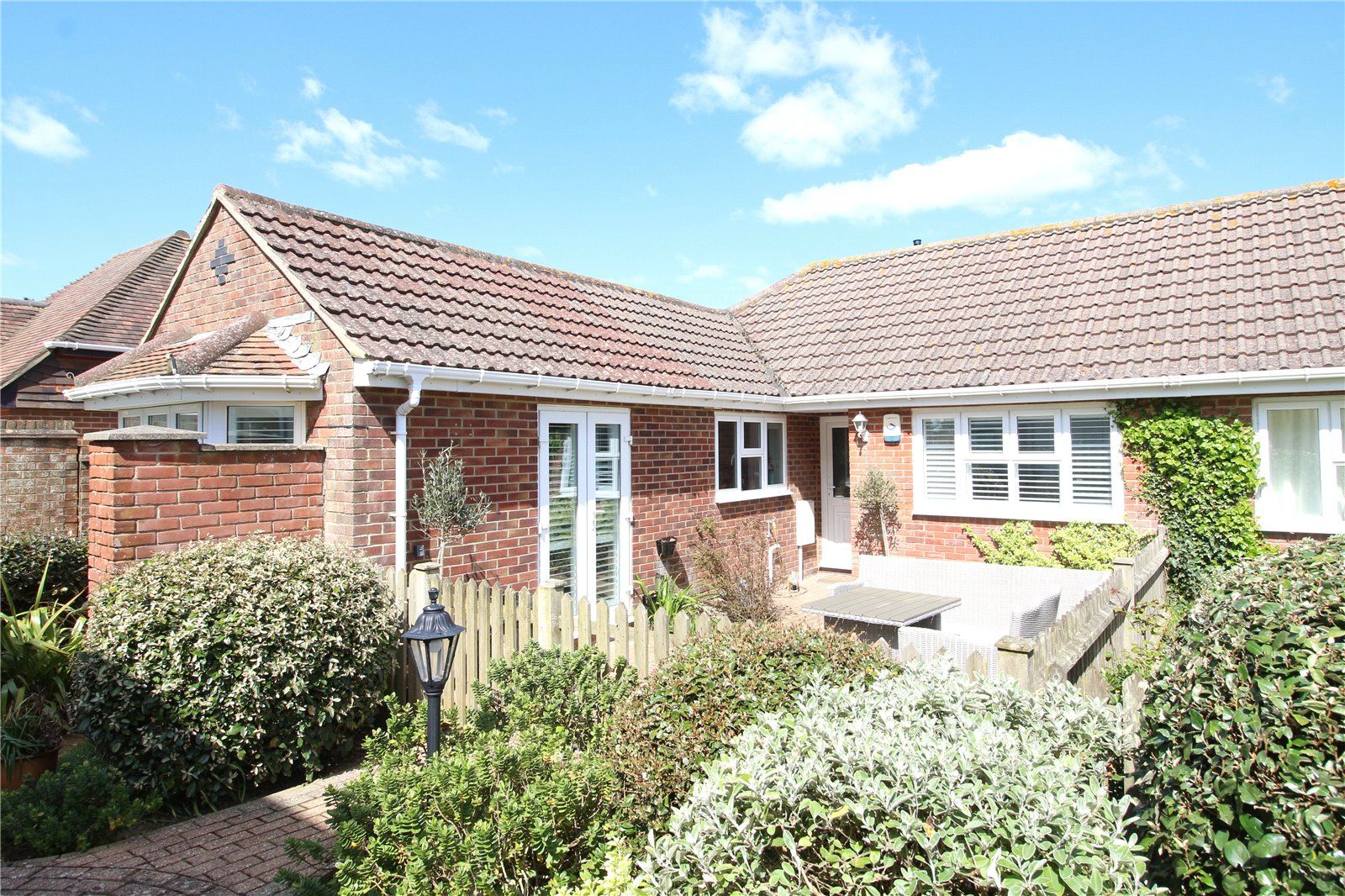 Marine Drive East, Barton On Sea, Hampshire, BH25 7QX