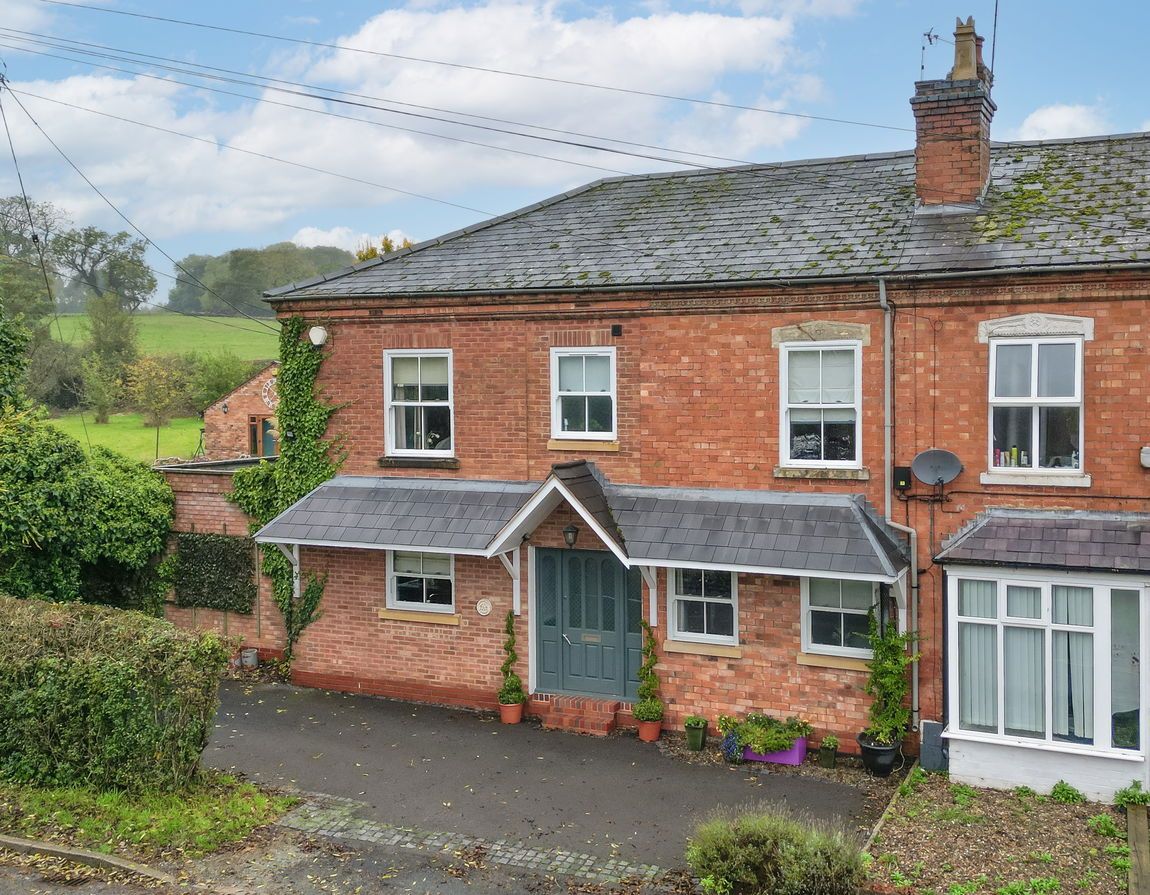 Greenfield  Cottages, Scarfield Hill, Alvechurch, B48 7SF