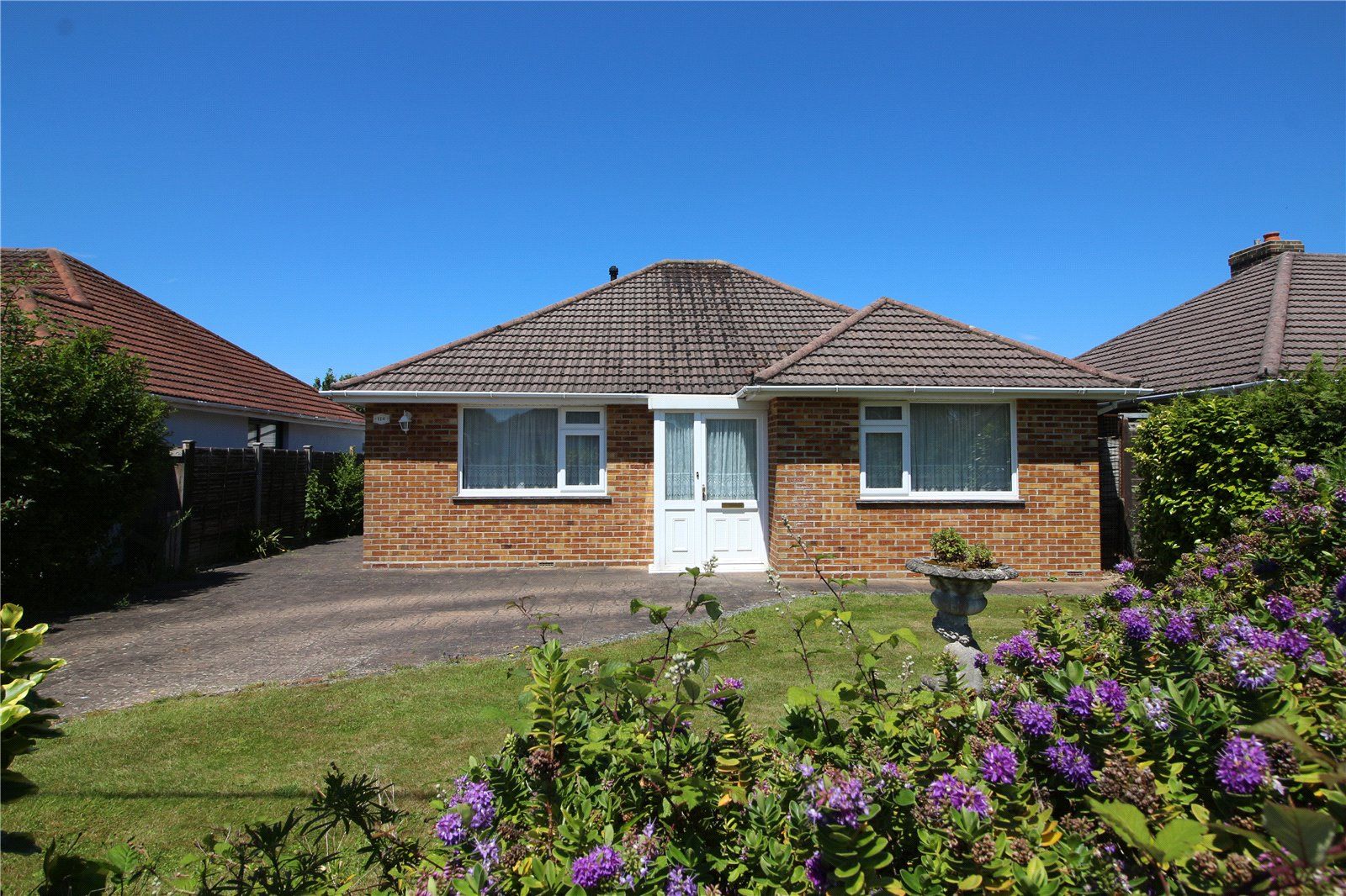 Barton Drive, Barton On Sea, Hampshire, BH25 7JL