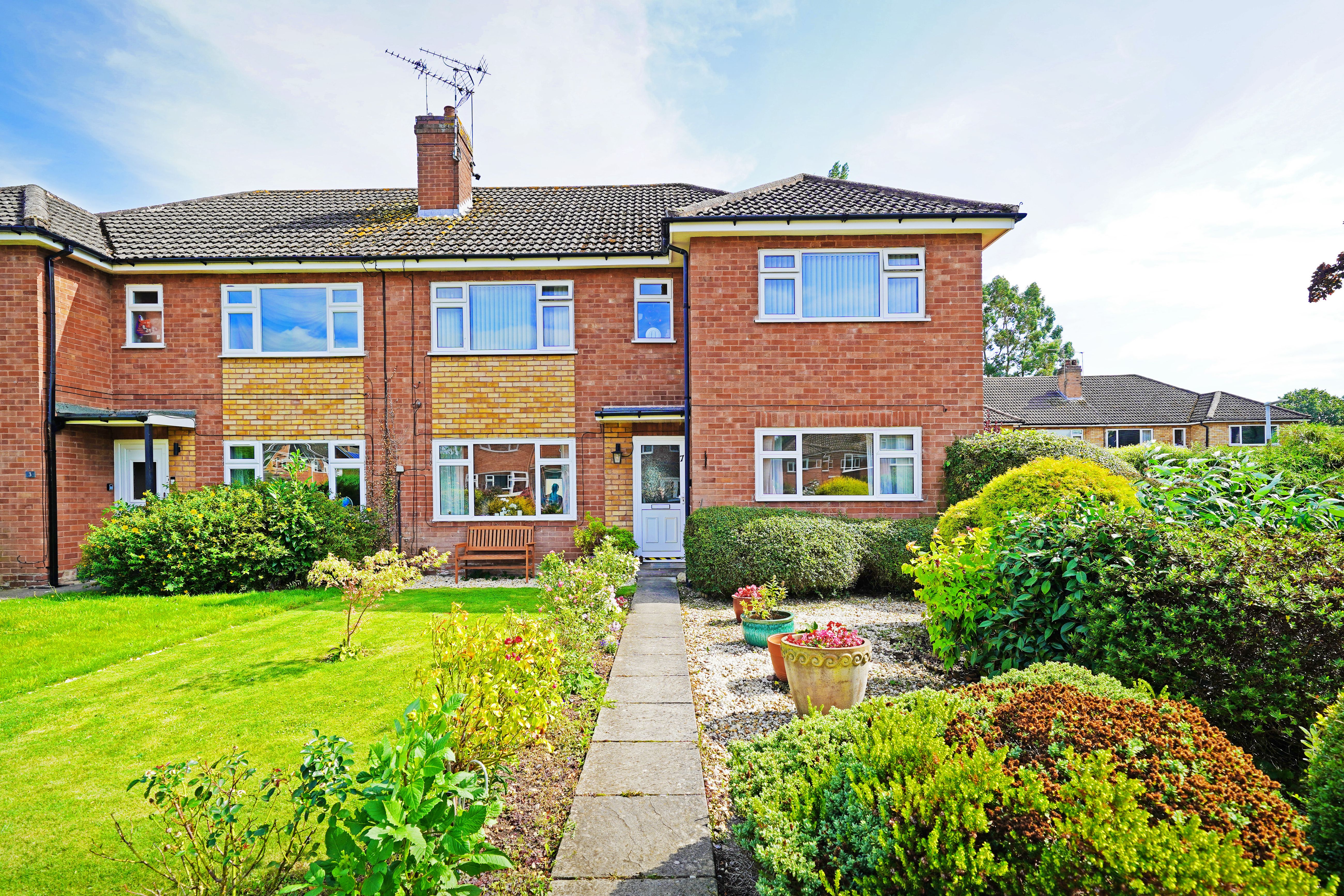 Milton Close, Bentley Heath, Solihull, Solihull, B93 8AH