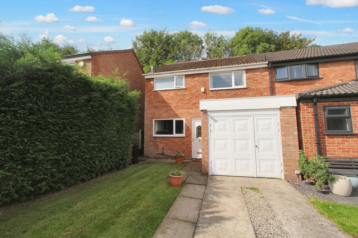 Stonepail Close, Gatley, SK8 4HX