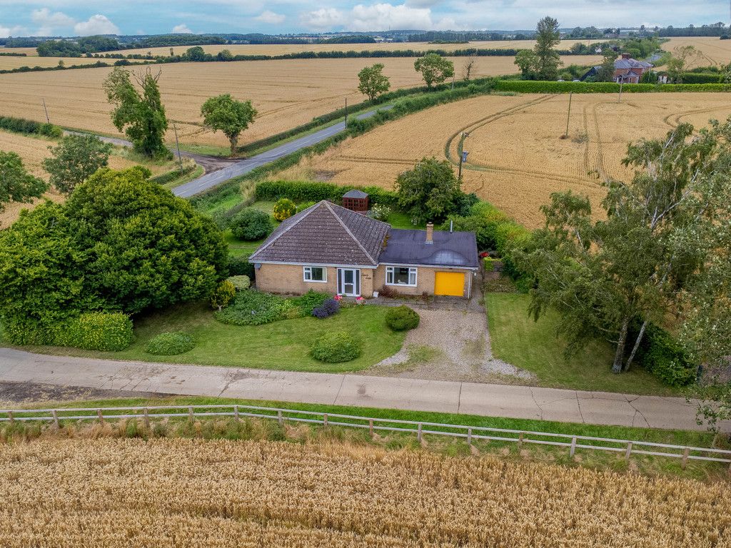 Stradishall Road, Hundon, Suffolk, CO10 8EU