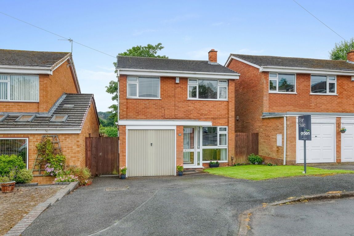 Heather Drive, Rednal, Birmingham, B45 9RA