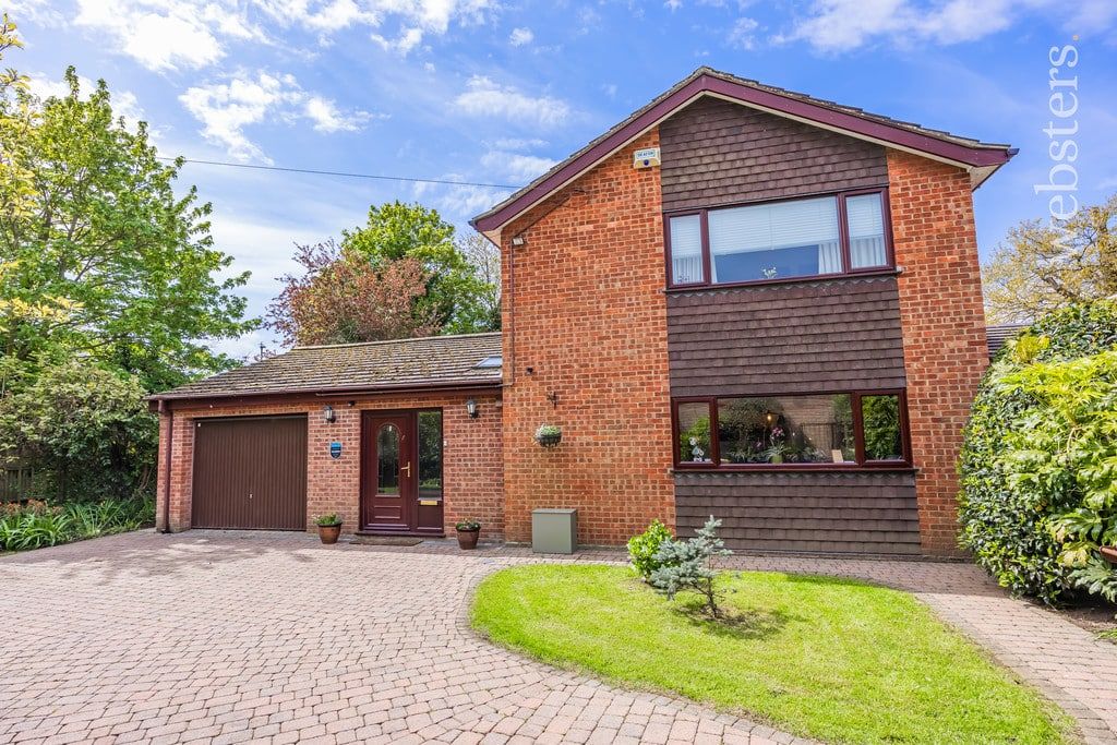 St. Johns Close, Hethersett, Norwich, NR9 3DQ