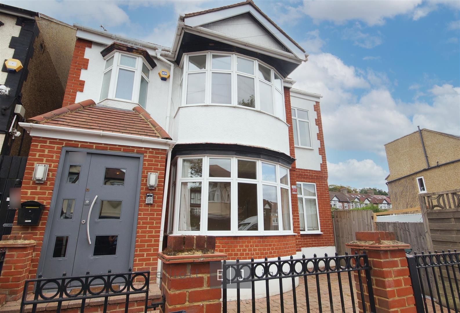 Oak Hill Close, Woodford Green