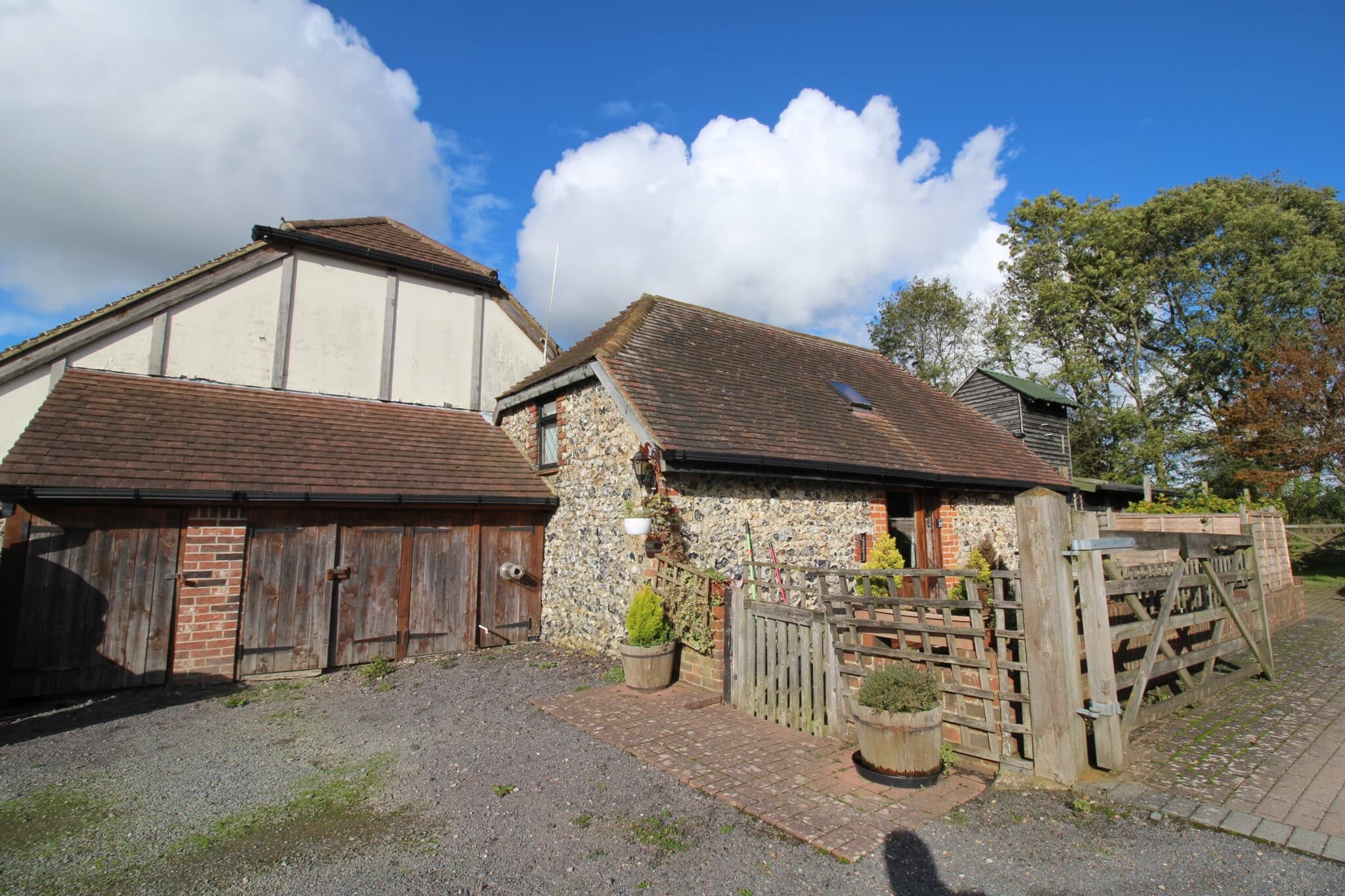 Flint Cottage, Cold Blow Farm, Cold Blow Lane, Thurnham, ME14 3LR