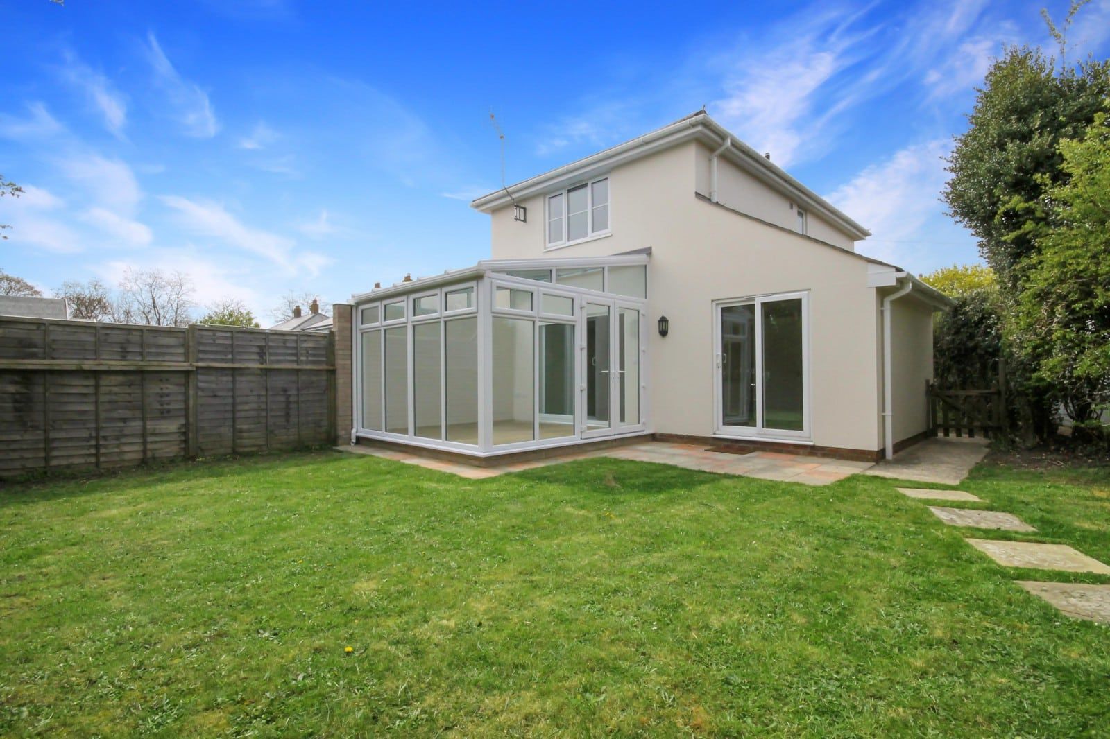 Summersdale Road, Chichester, West Sussex, PO19 6PN
