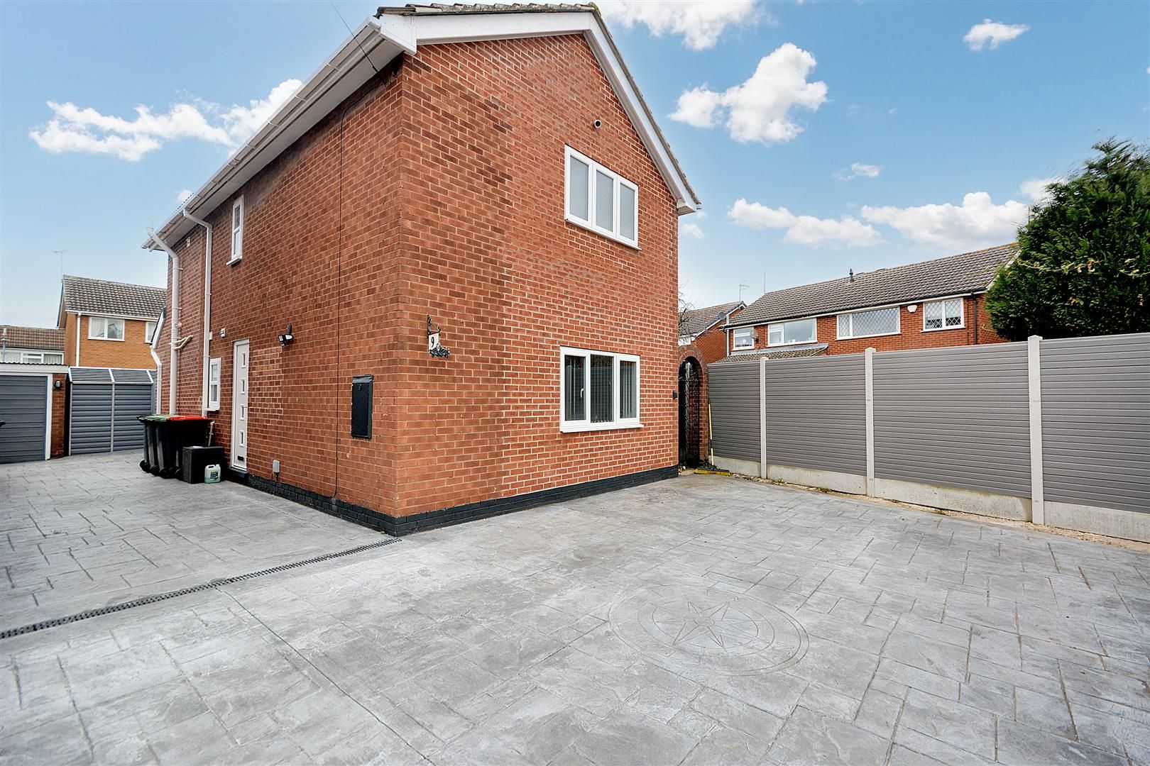 Lockwood Close, Beeston, Nottingham, NG9 1NP